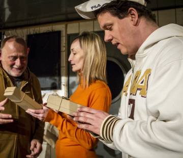 A csemegepultos naplója - 200. előadás