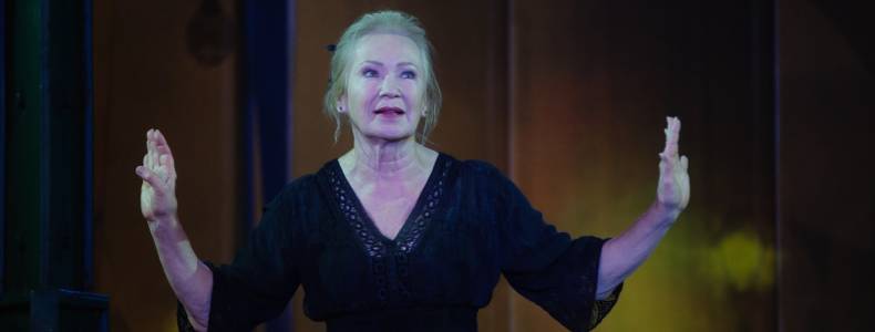 Személyre szabottan – Udvaros Dorottya A nulladik percről