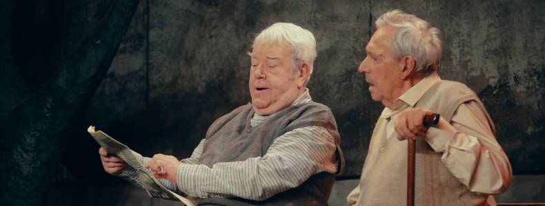 Elmaradnak a Hárman a padon januári előadásai